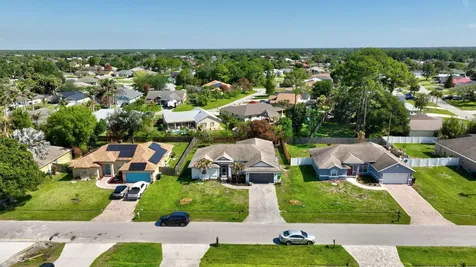 1221 SW Wellington Avenue Port St Lucie FL 34953