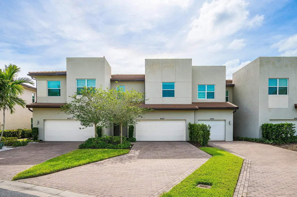4969 Navali Drive Lake Worth FL 33467
