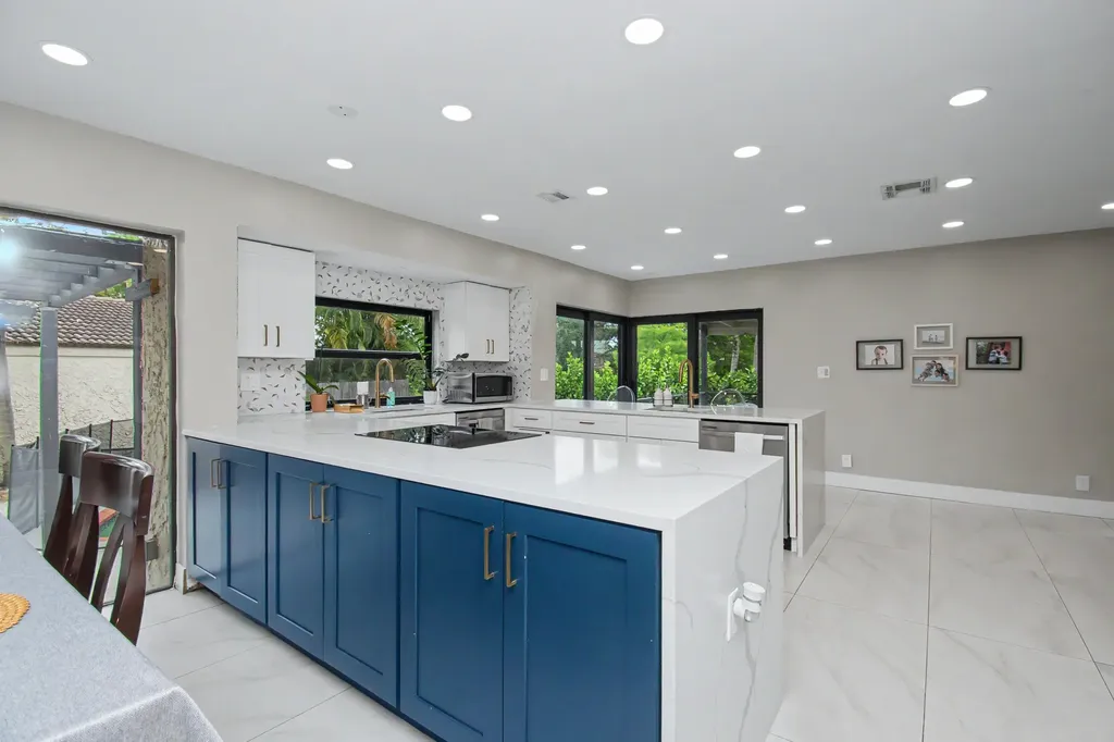6458 Pond Apple Road Boca Raton FL 33433