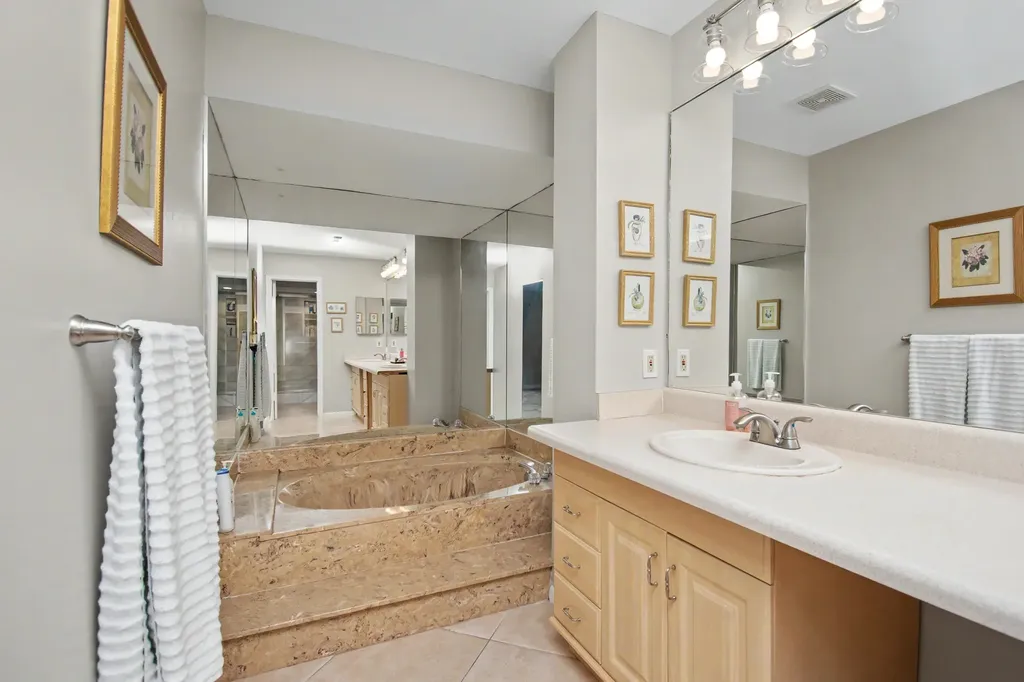 6458 Pond Apple Road Boca Raton FL 33433