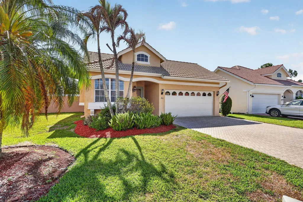 705 SW Andros Cove Port St Lucie FL 34986