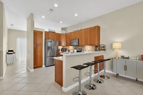 705 SW Andros Cove Port St Lucie FL 34986