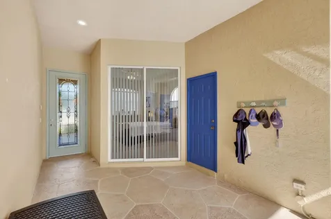705 SW Andros Cove Port St Lucie FL 34986