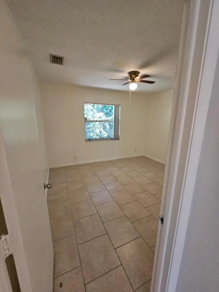 3620 NW 91st Avenue Sunrise FL 33351