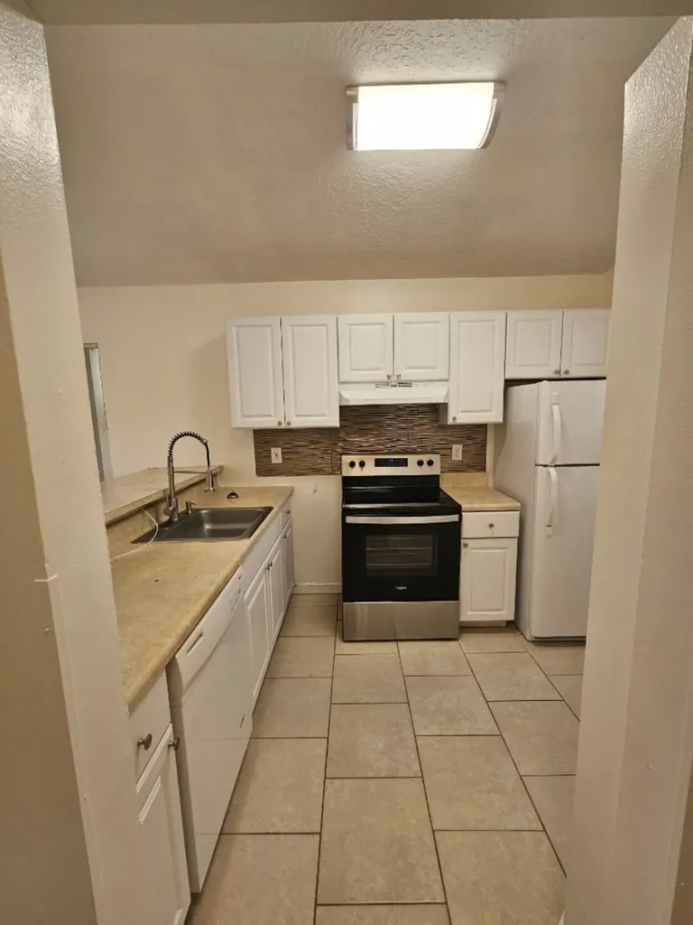 3620 NW 91st Avenue Sunrise FL 33351