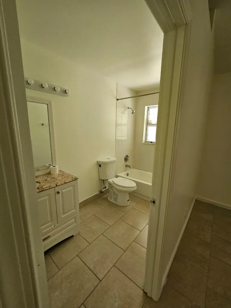 3620 NW 91st Avenue Sunrise FL 33351