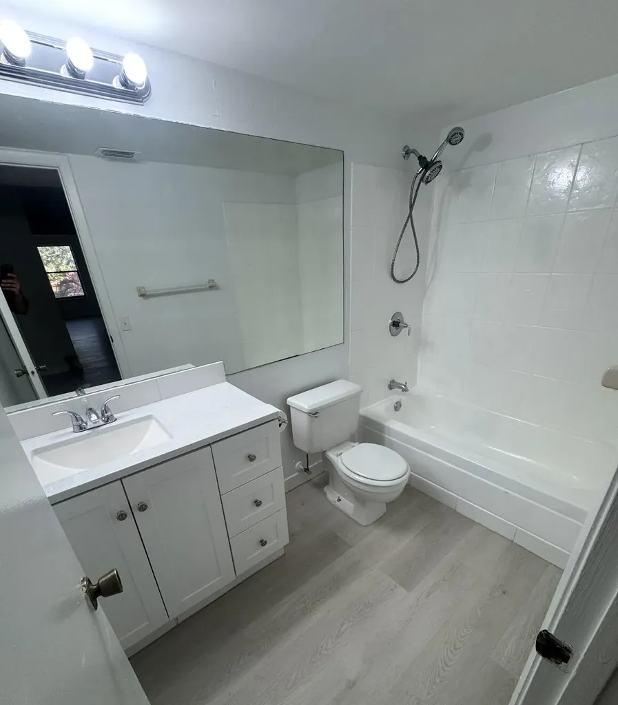 4241 W Mcnab Road W Pompano Beach FL 33069