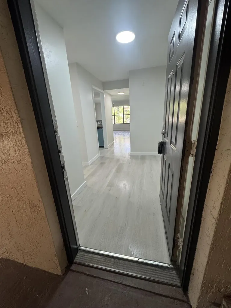 4241 W Mcnab Road W Pompano Beach FL 33069