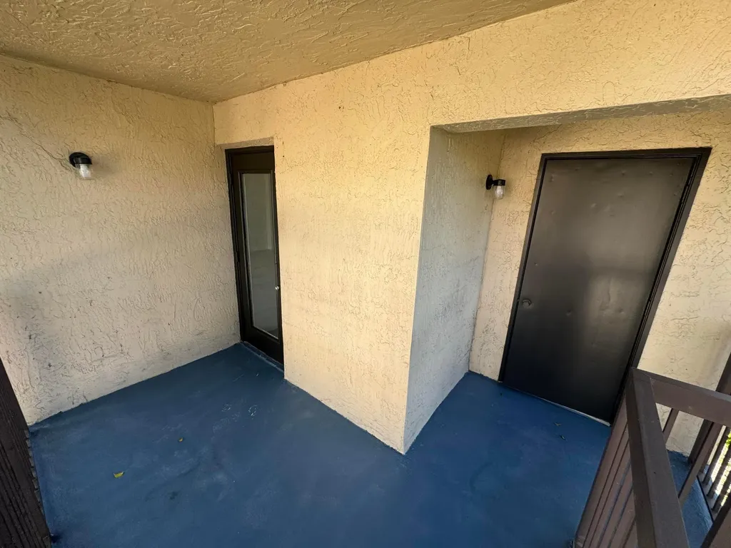 4241 W Mcnab Road W Pompano Beach FL 33069