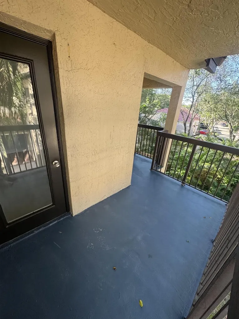 4241 W Mcnab Road W Pompano Beach FL 33069