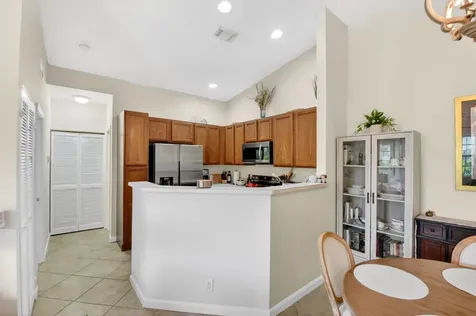 3271 Laurel Ridge Circle Riviera Beach FL 33404