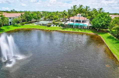 3271 Laurel Ridge Circle Riviera Beach FL 33404