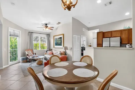 3271 Laurel Ridge Circle Riviera Beach FL 33404