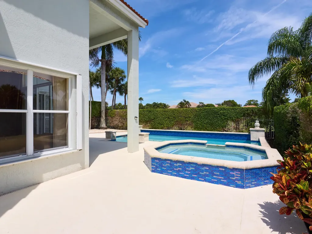8282 Spyglass Drive West Palm Beach FL 33412