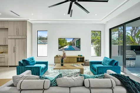 235 NE 11th Street Delray Beach FL 33444
