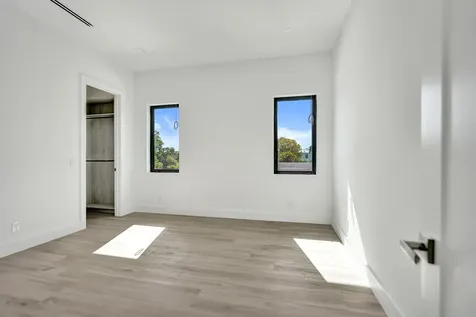 235 NE 11th Street Delray Beach FL 33444