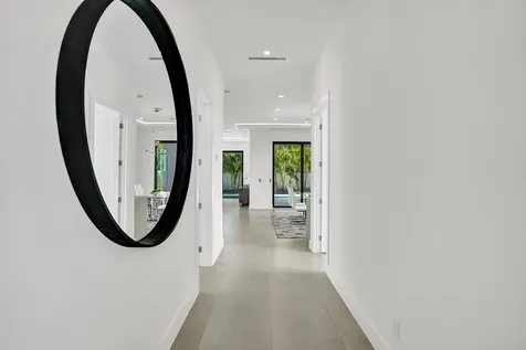 235 NE 11th Street Delray Beach FL 33444