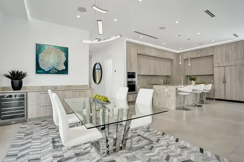 235 NE 11th Street Delray Beach FL 33444