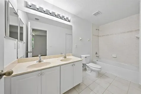 5372 SE Jennings Lane Stuart FL 34997