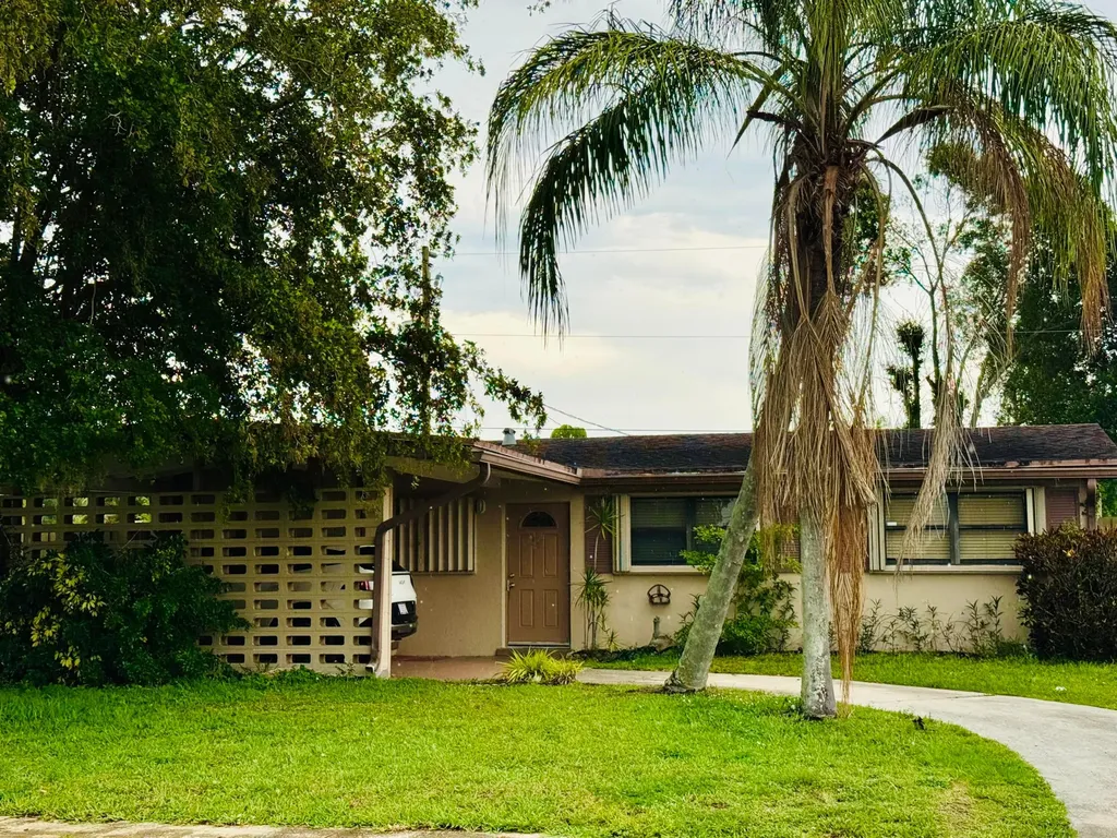 764 Gardenia Drive Royal Palm Beach FL 33411
