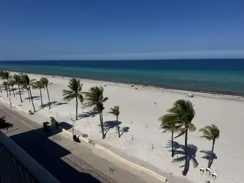 300 Oregon Street Hollywood FL 33019
