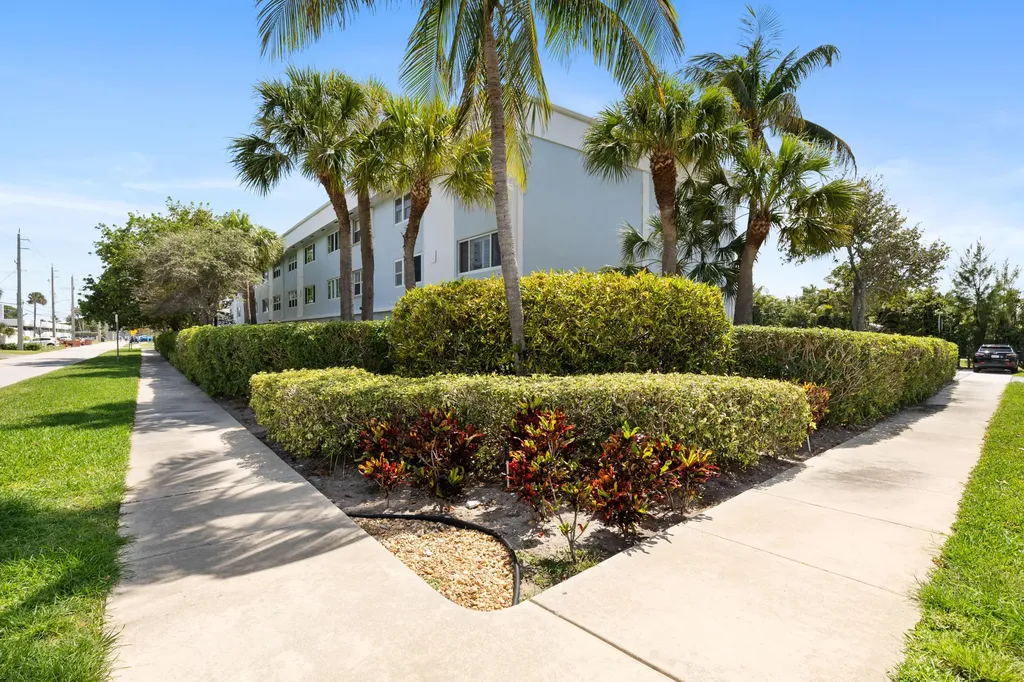 505 NE 20th Avenue Deerfield Beach FL 33441