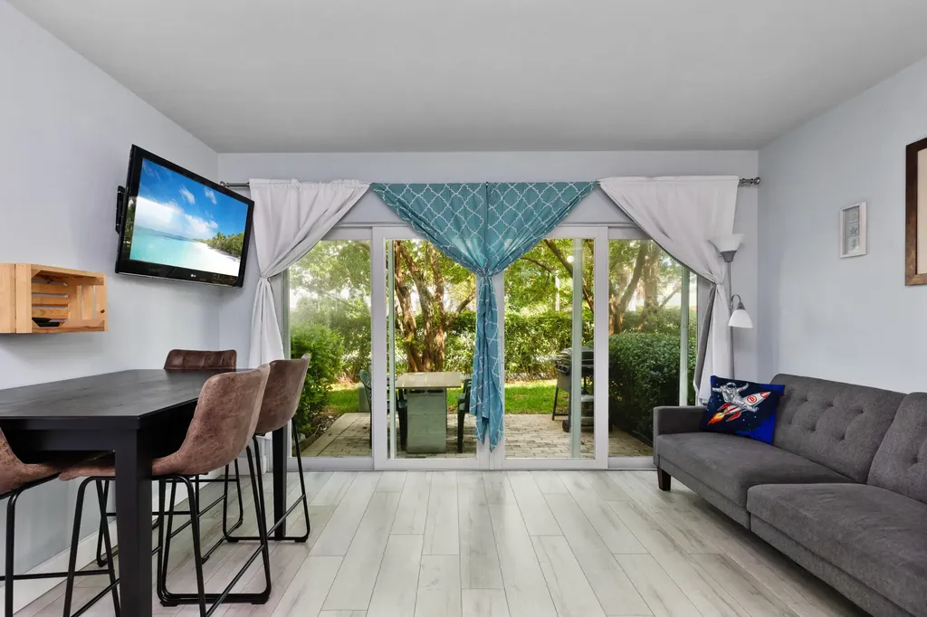 505 NE 20th Avenue Deerfield Beach FL 33441
