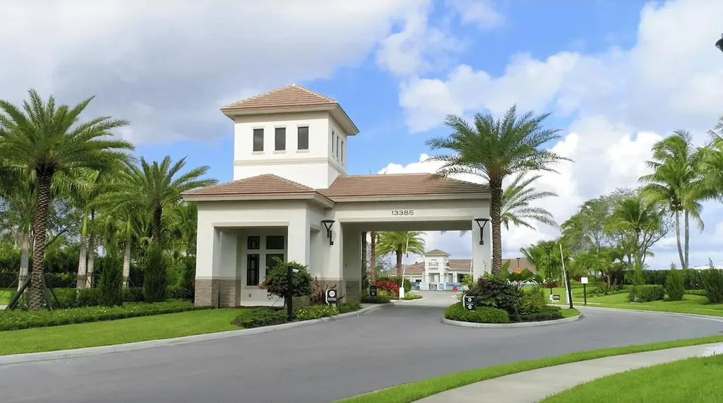 13618 Breton Lane Delray Beach FL 33446