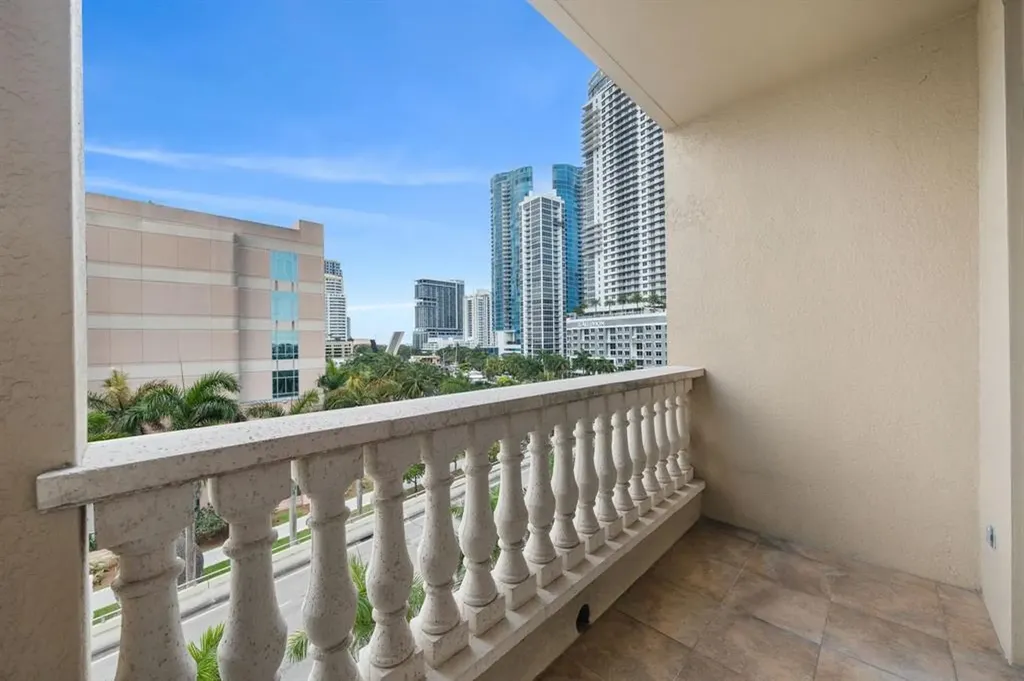 511 SE 5 Avenue Fort Lauderdale FL 33301