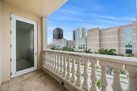 511 SE 5 Avenue Fort Lauderdale FL 33301