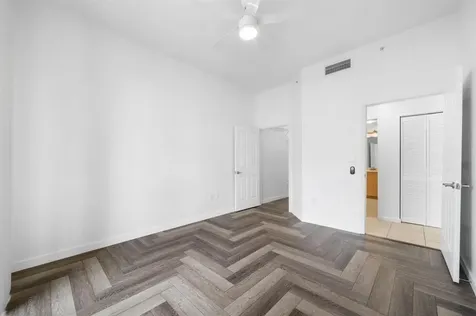 511 SE 5 Avenue Fort Lauderdale FL 33301