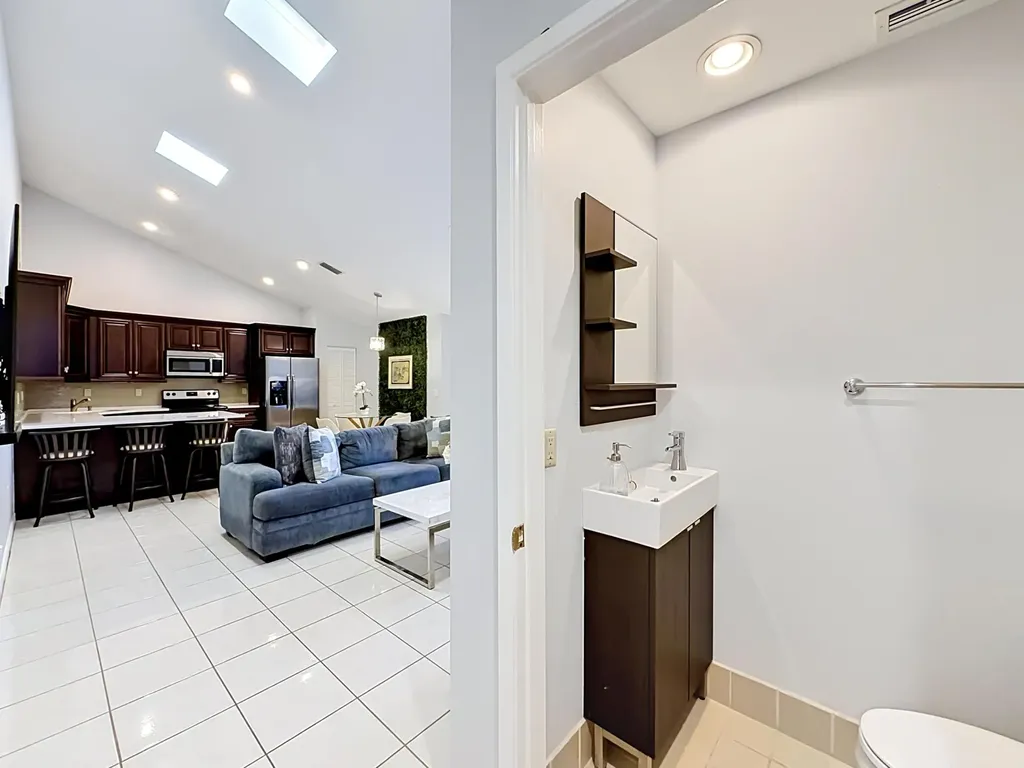 9695 Boca Gardens Parkway Boca Raton FL 33496