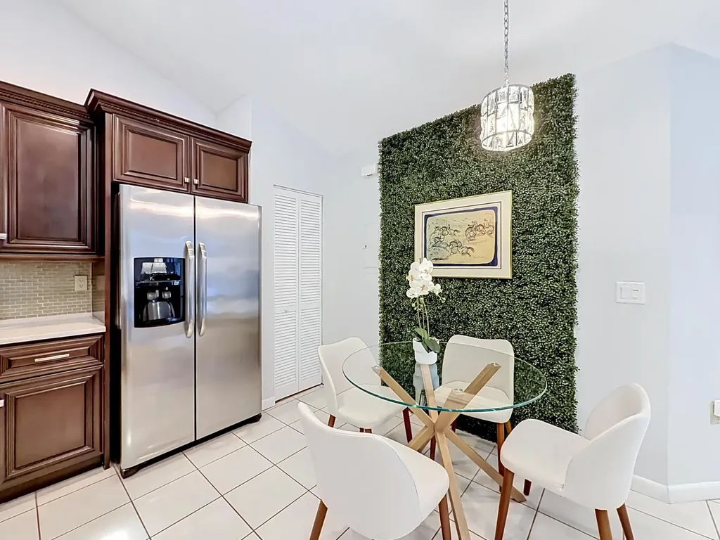 9695 Boca Gardens Parkway Boca Raton FL 33496