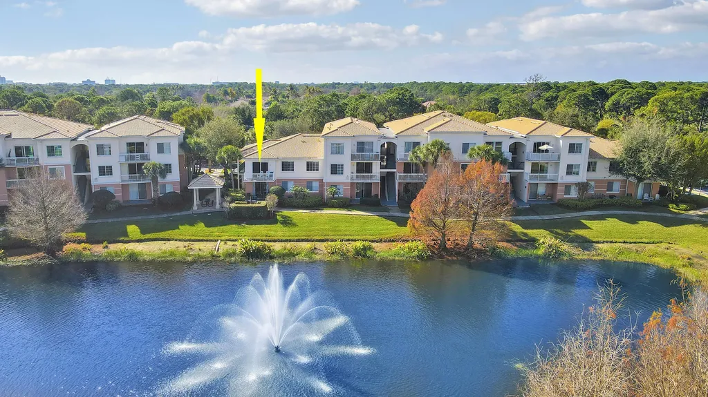 9212 W Myrtlewood Circle W Palm Beach Gardens FL 33418