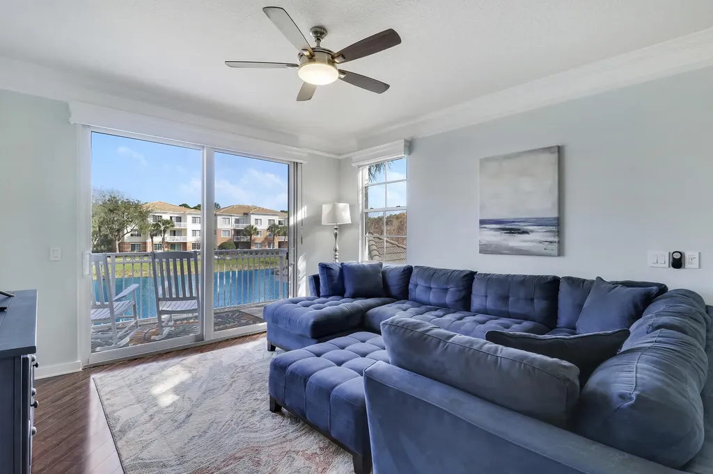 9212 W Myrtlewood Circle W Palm Beach Gardens FL 33418