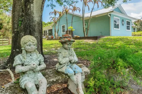 5700 Oleander Avenue Fort Pierce FL 34982