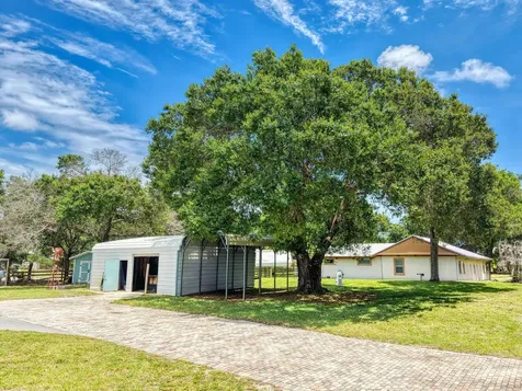 5700 Oleander Avenue Fort Pierce FL 34982