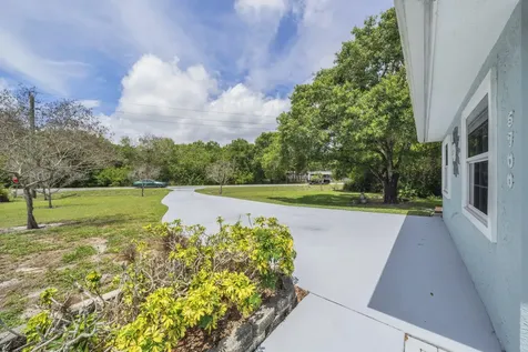 5700 Oleander Avenue Fort Pierce FL 34982