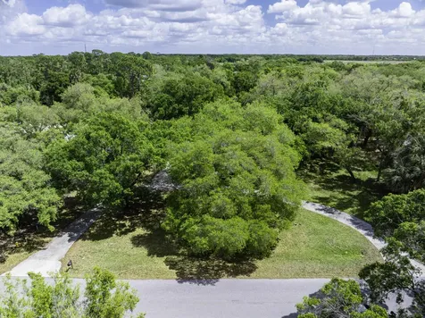 536 SE 16th Avenue Okeechobee FL 34974