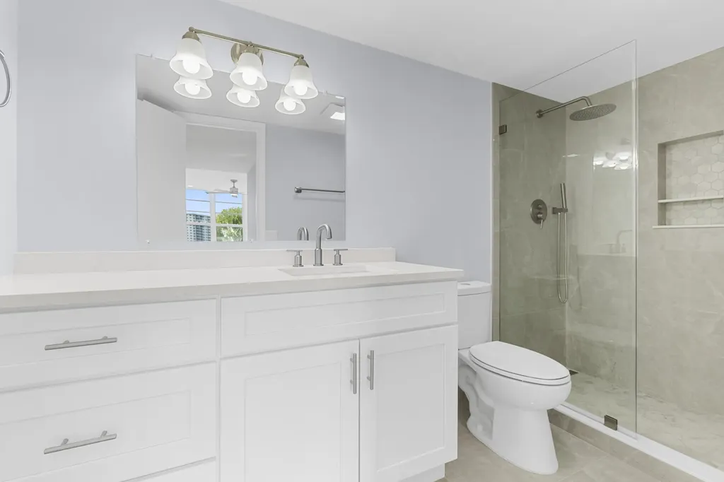 2901 S Palm Aire Drive Pompano Beach FL 33069
