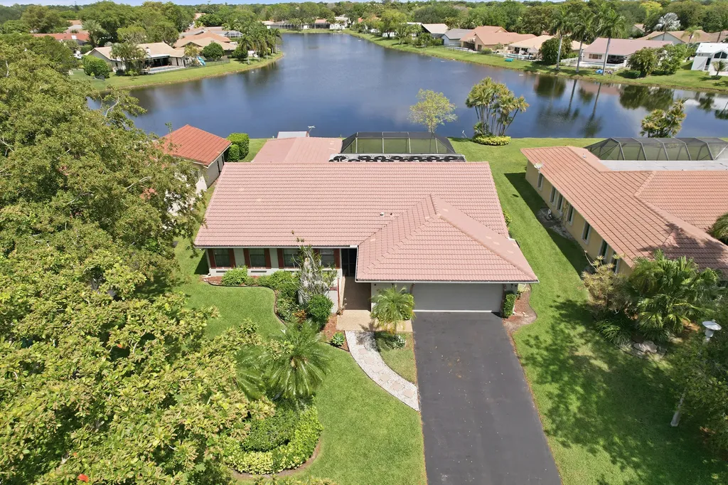 1042 NW 110th Lane Coral Springs FL 33071