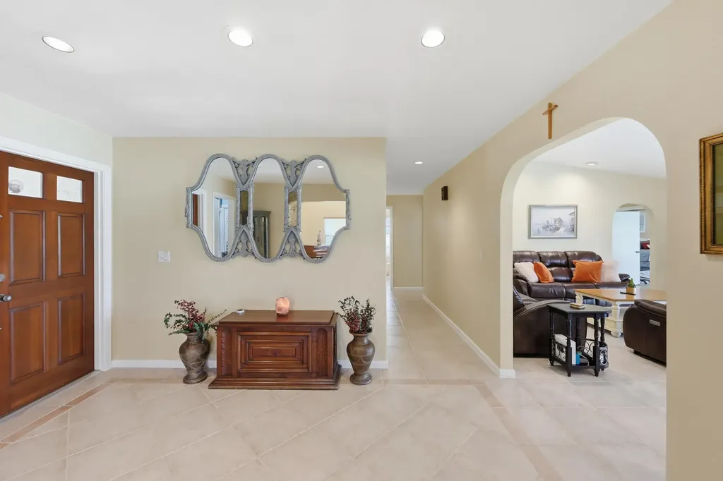 1042 NW 110th Lane Coral Springs FL 33071