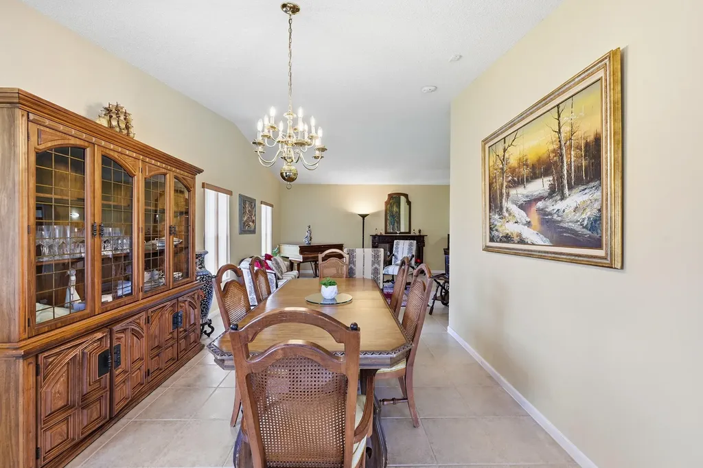 1042 NW 110th Lane Coral Springs FL 33071