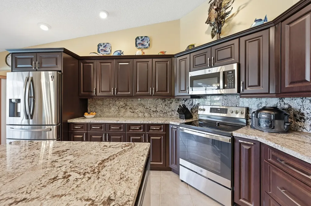 1042 NW 110th Lane Coral Springs FL 33071