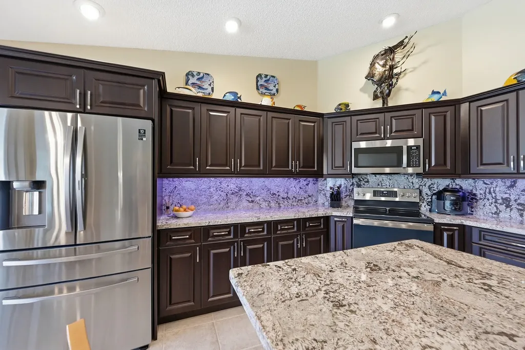 1042 NW 110th Lane Coral Springs FL 33071