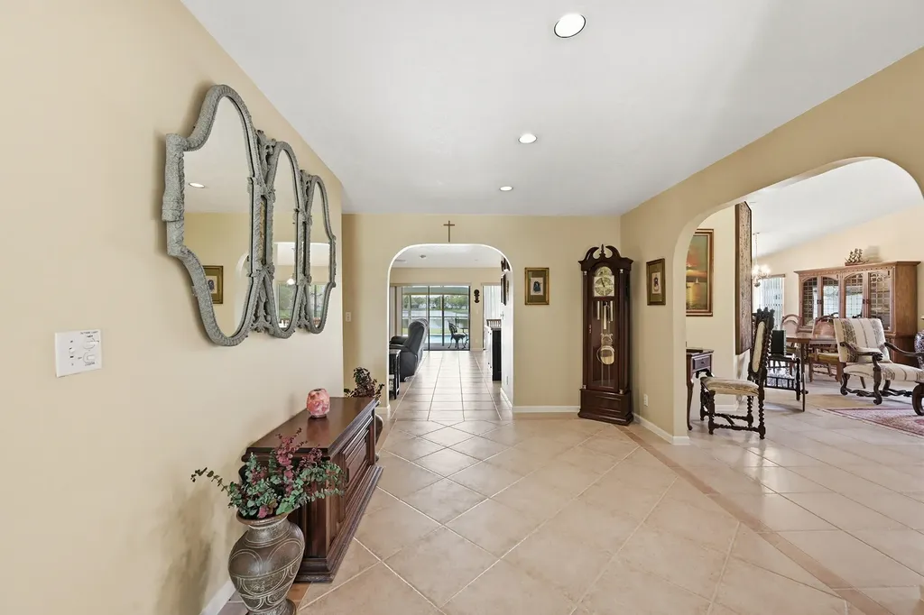 1042 NW 110th Lane Coral Springs FL 33071