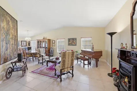 1042 NW 110th Lane Coral Springs FL 33071
