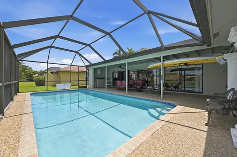 1042 NW 110th Lane Coral Springs FL 33071