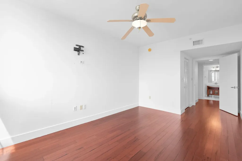 3020 NE 32nd Avenue Fort Lauderdale FL 33308