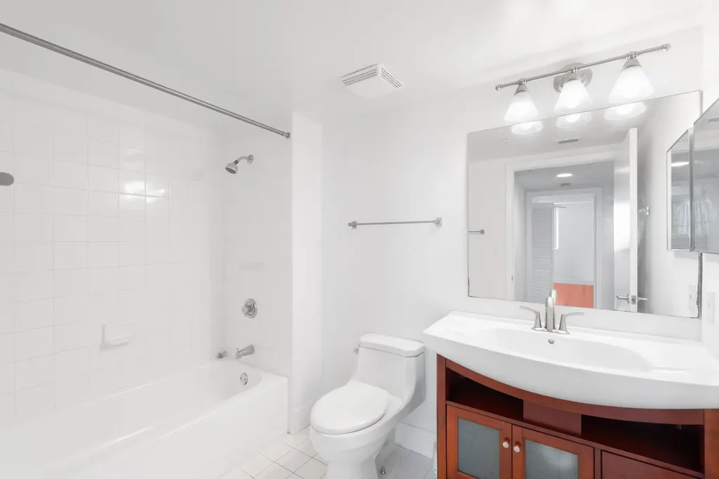 3020 NE 32nd Avenue Fort Lauderdale FL 33308